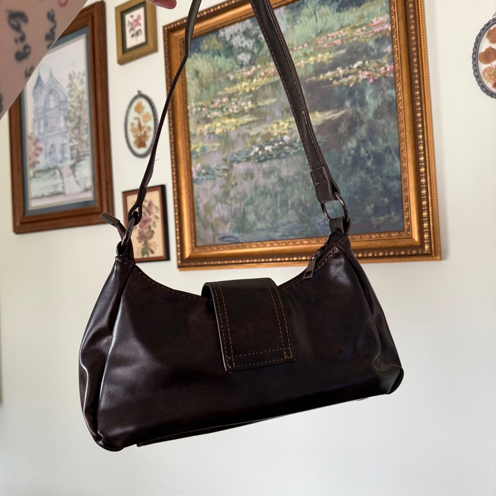 Vintage Y2K Brown Faux Espresso Brown Buckle Shoulder Bag Pleated Baguette Purse - Picture 2 of 6